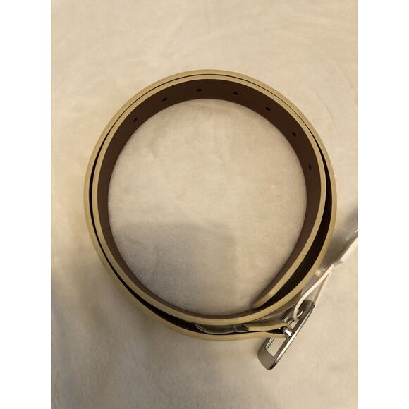 A New Day Womens Belt Small Pale Yellow Leather Chunky Center Bar Buckle NEW - Picture 9 of 9